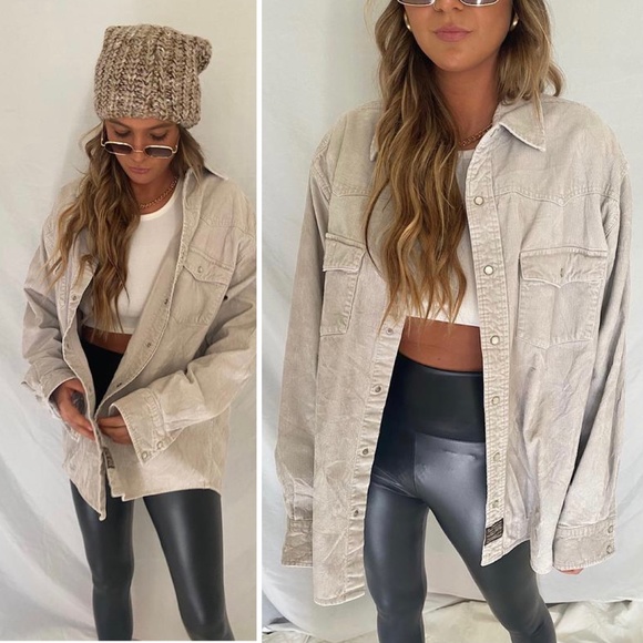 Vintage Jackets & Blazers - Vintage Corduroy Oversized Button Up Shirt